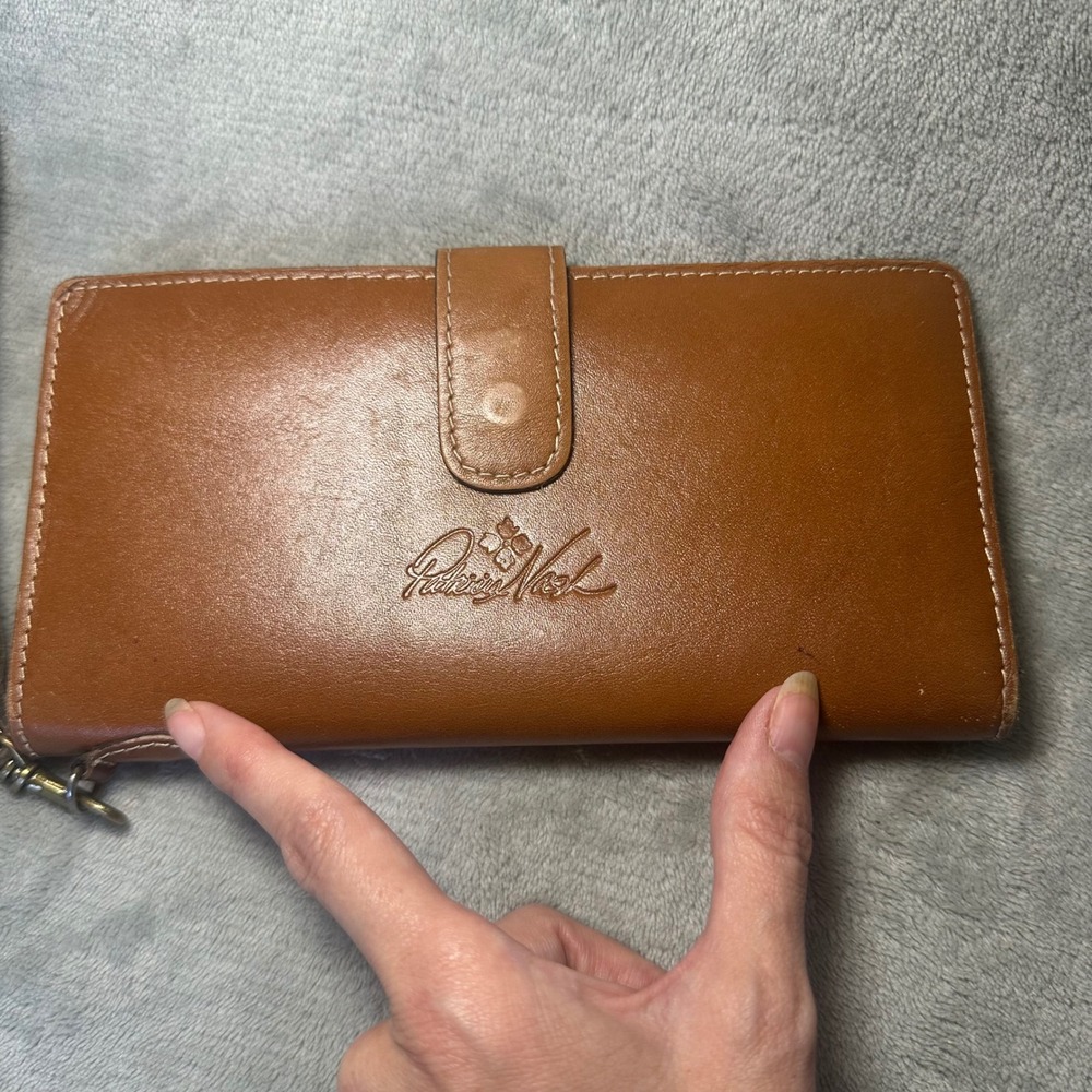 Patricia Nash Tan Brown Leather Bifold Wristlet Wallet Snap Closure Organizer - Picture 6 of 11